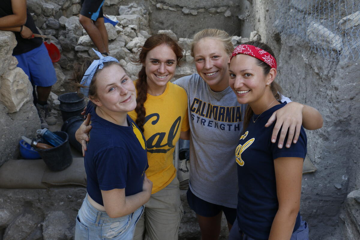 Berkeley Students at Dhiban, Jordan Berkeley Students at Dhiban, Jordan