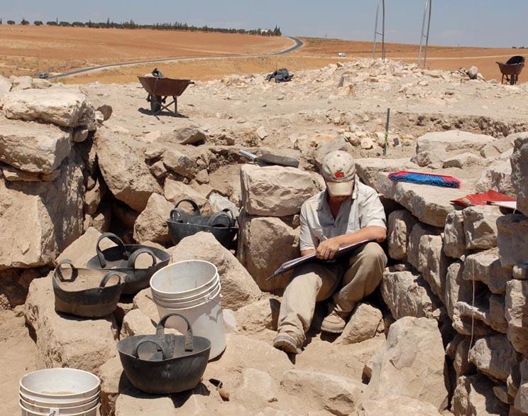 Working at Dhiban, Jordan Working at Dhiban, Jordan